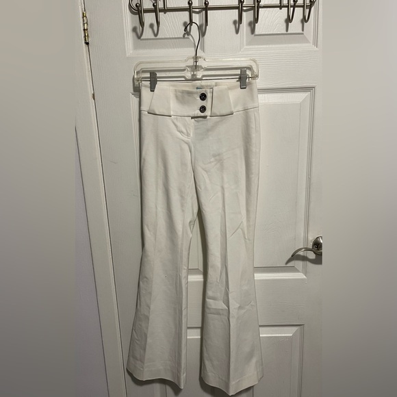 BRAND NEW WHITE MARCIANO FLARE PANTS - Picture 1 of 3